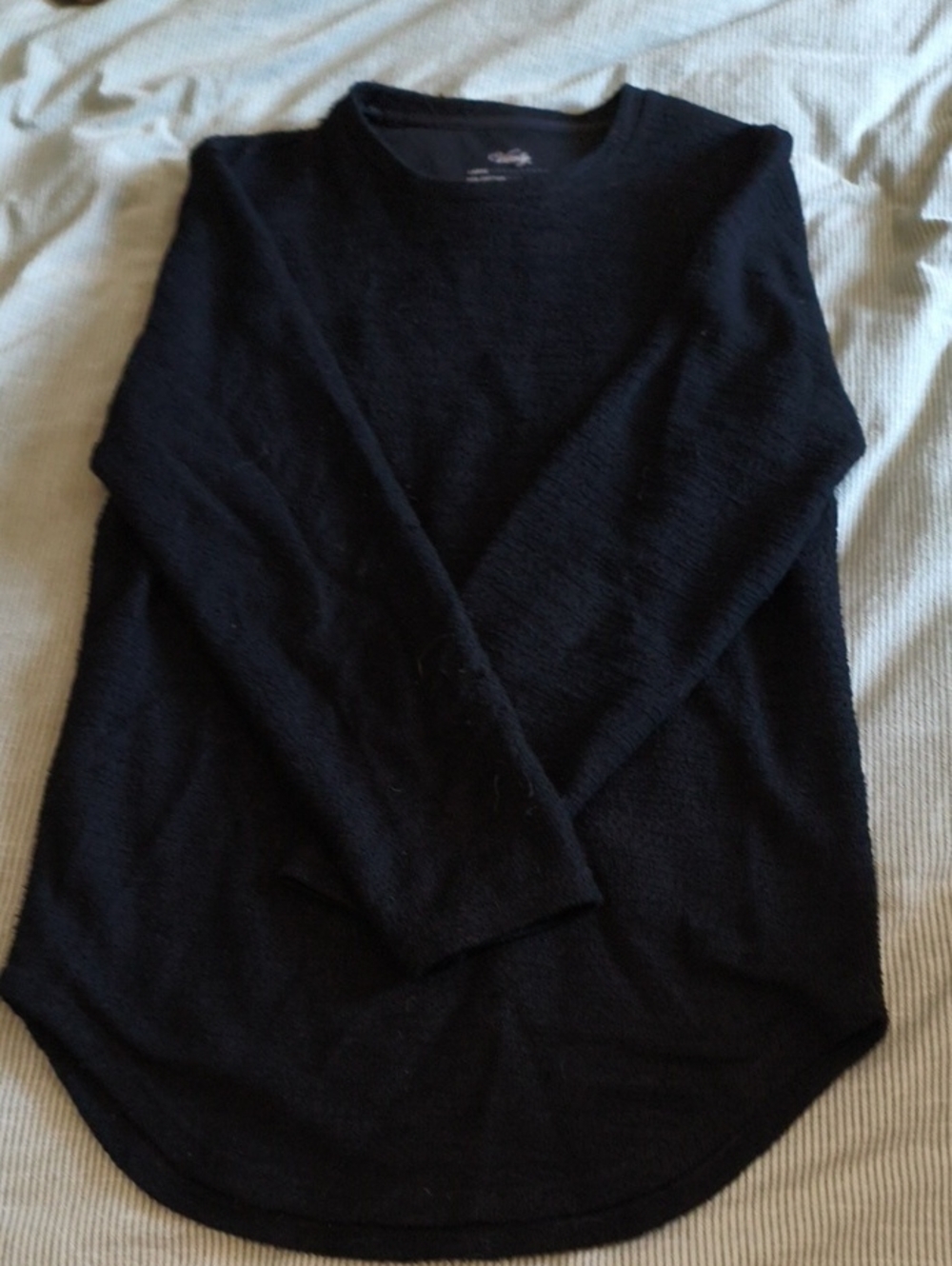 Men's Black Crewneck Sweater - Unbranded